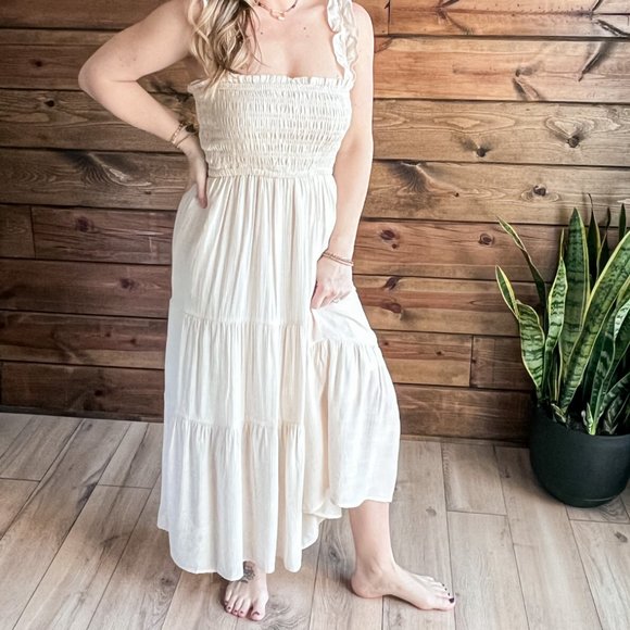 THE SIENNA IVORY DRESS - Picture 2 of 14